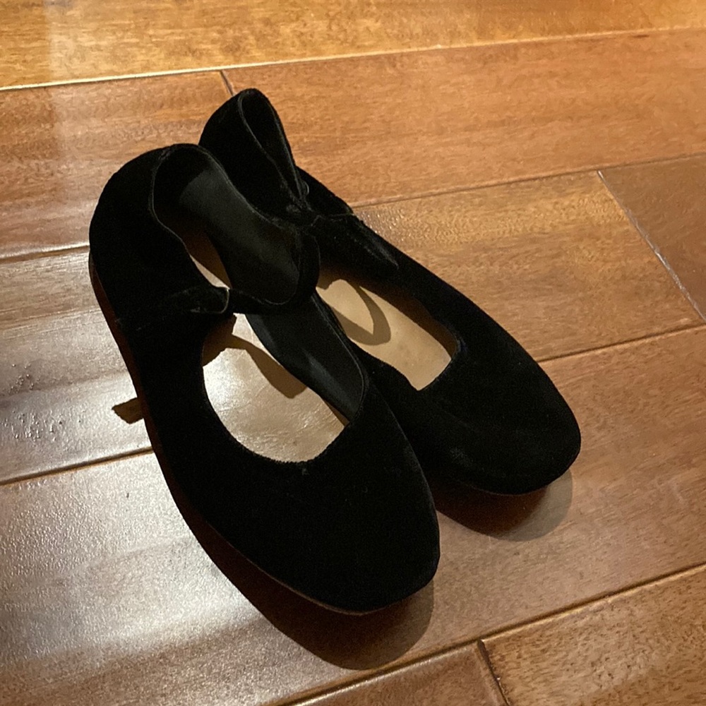 Doen Mary Jane slipper black